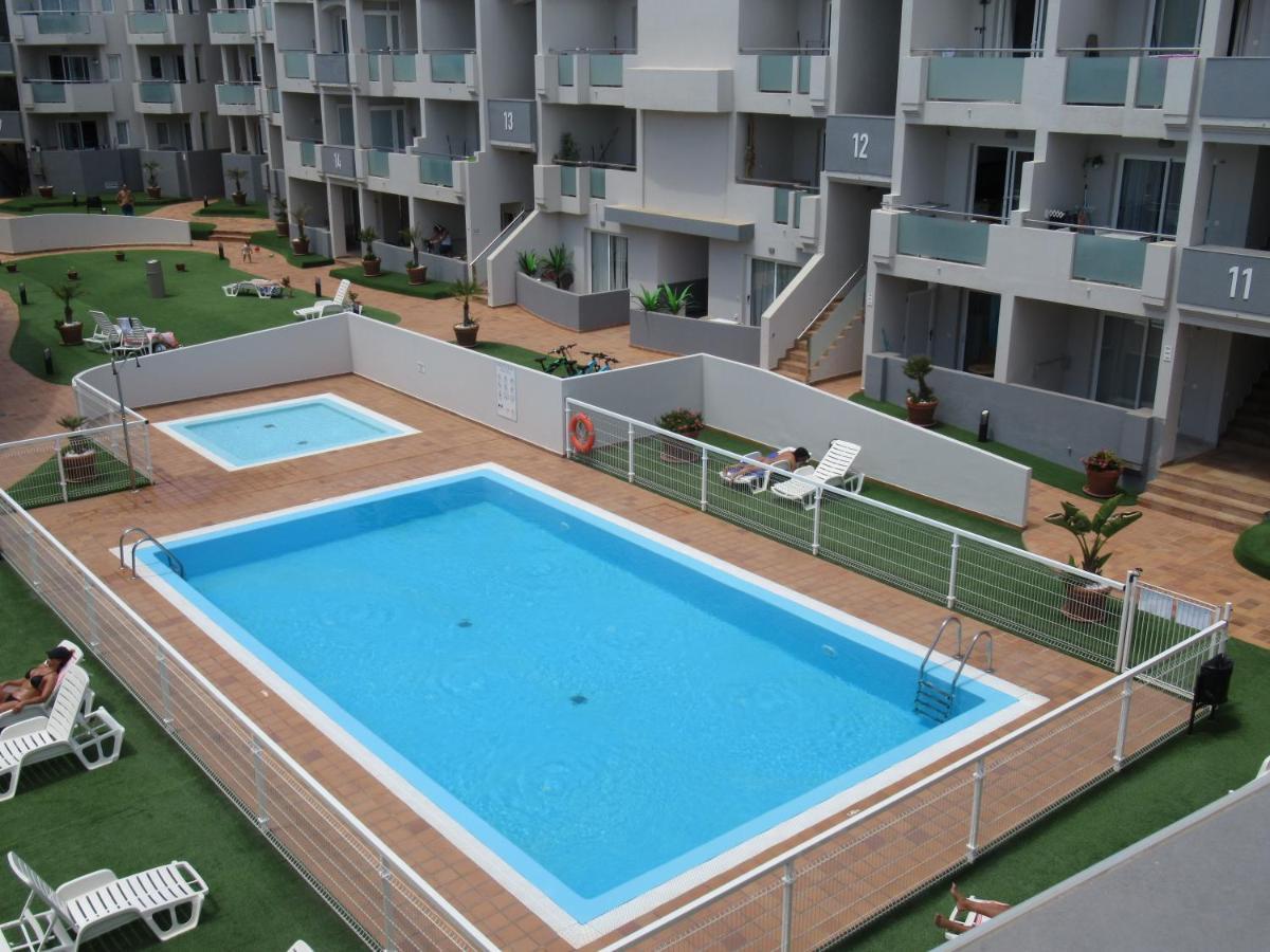 La Rosita Sun Apartments, By Comfortable Luxury Коралео Екстериор снимка